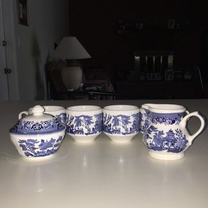 MADE IN ENGLAND! Gorgeous antique tea set 🍵💙